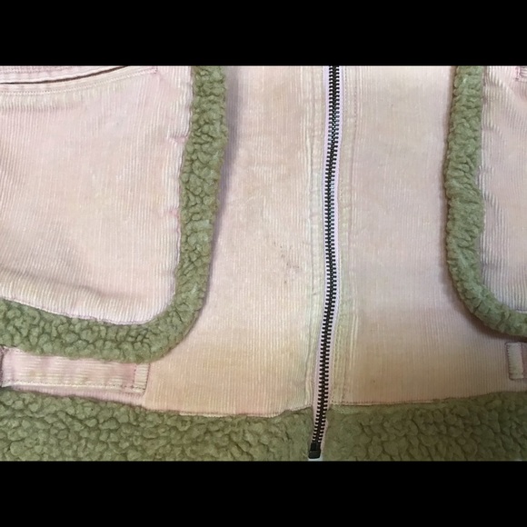 Cozy Fleece Jacket 🐑 - Picture 7 of 13